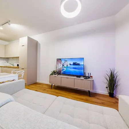 Premium Suite- City Center, Capital Towers, Free Parking Rzeszow Exterior photo