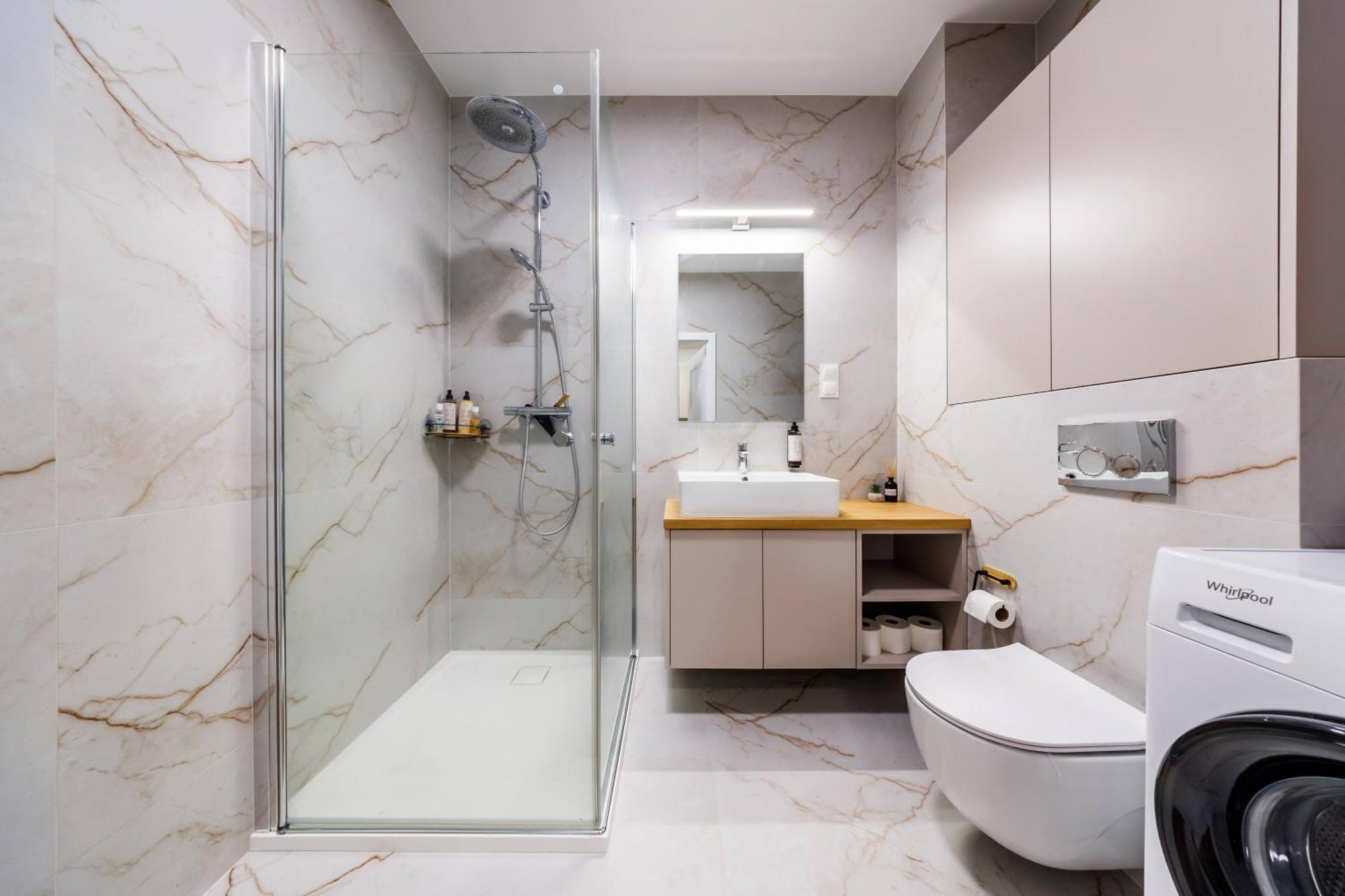 Apartment Premium Suite- Center, Capital Towers, Free Parking Rzeszow
